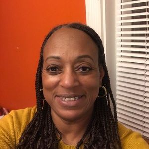 Meet your Posher, Brenda